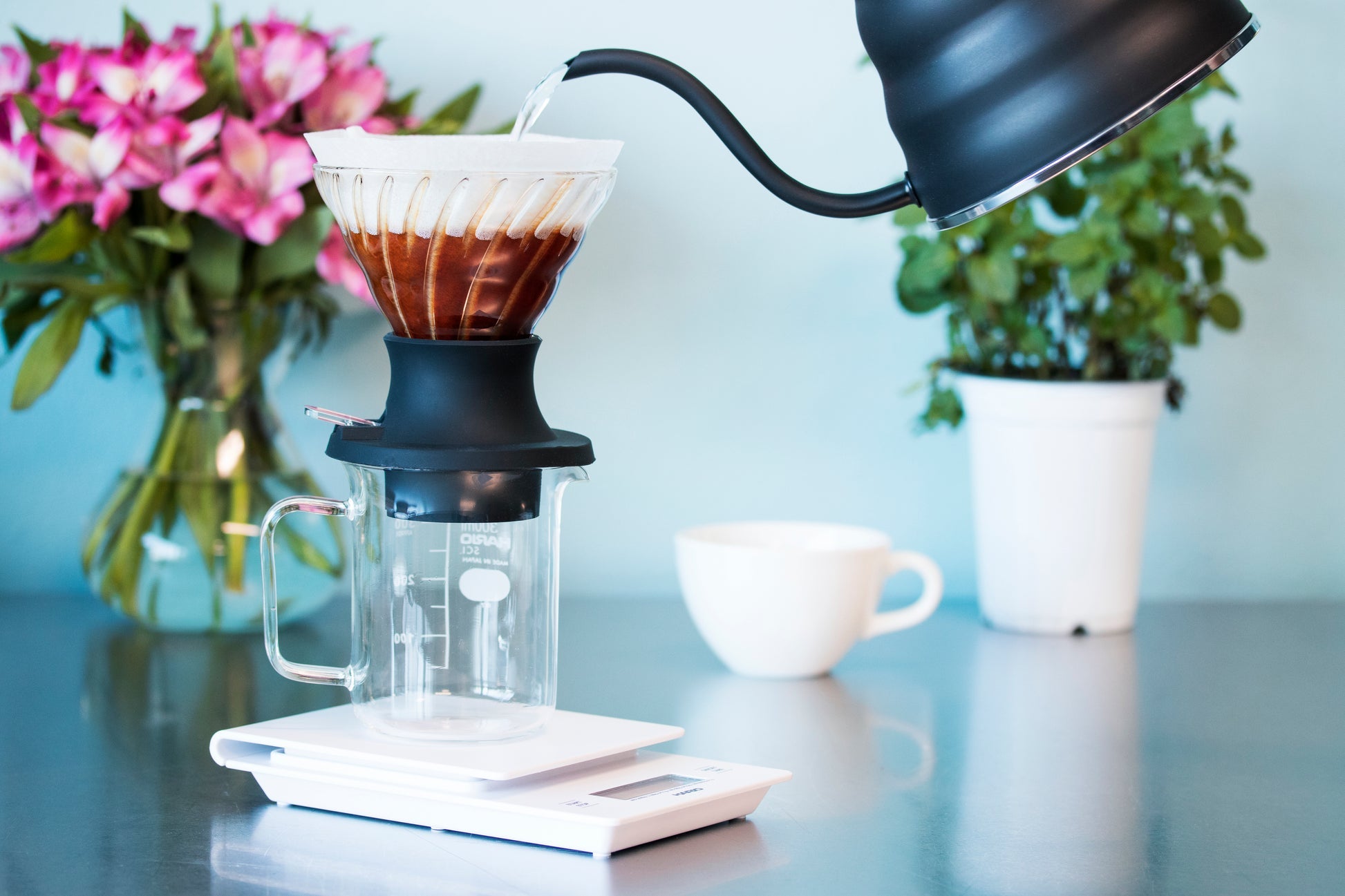 Hario Switch Immersion Dripper — valve mechanism detail
