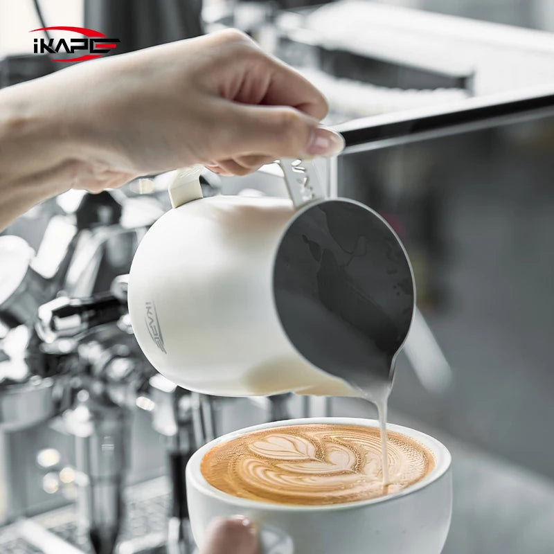 IKAPE 450 ml Latte-Art Pitcher, Hollow Handle