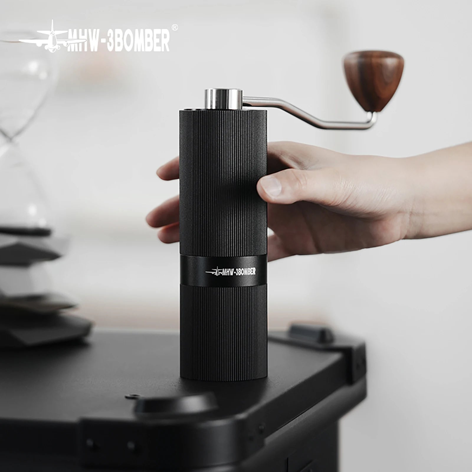 MHW-3BOMBER Manual Grinder, 6-angle adjustable, titanium-coated burrs