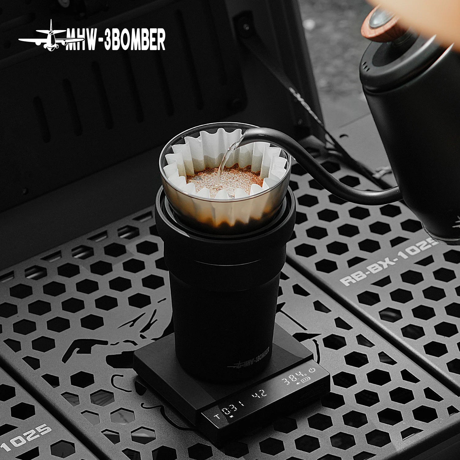 MHW-3BOMBER Formula Smart Scale 2 kg / 0.1 g
