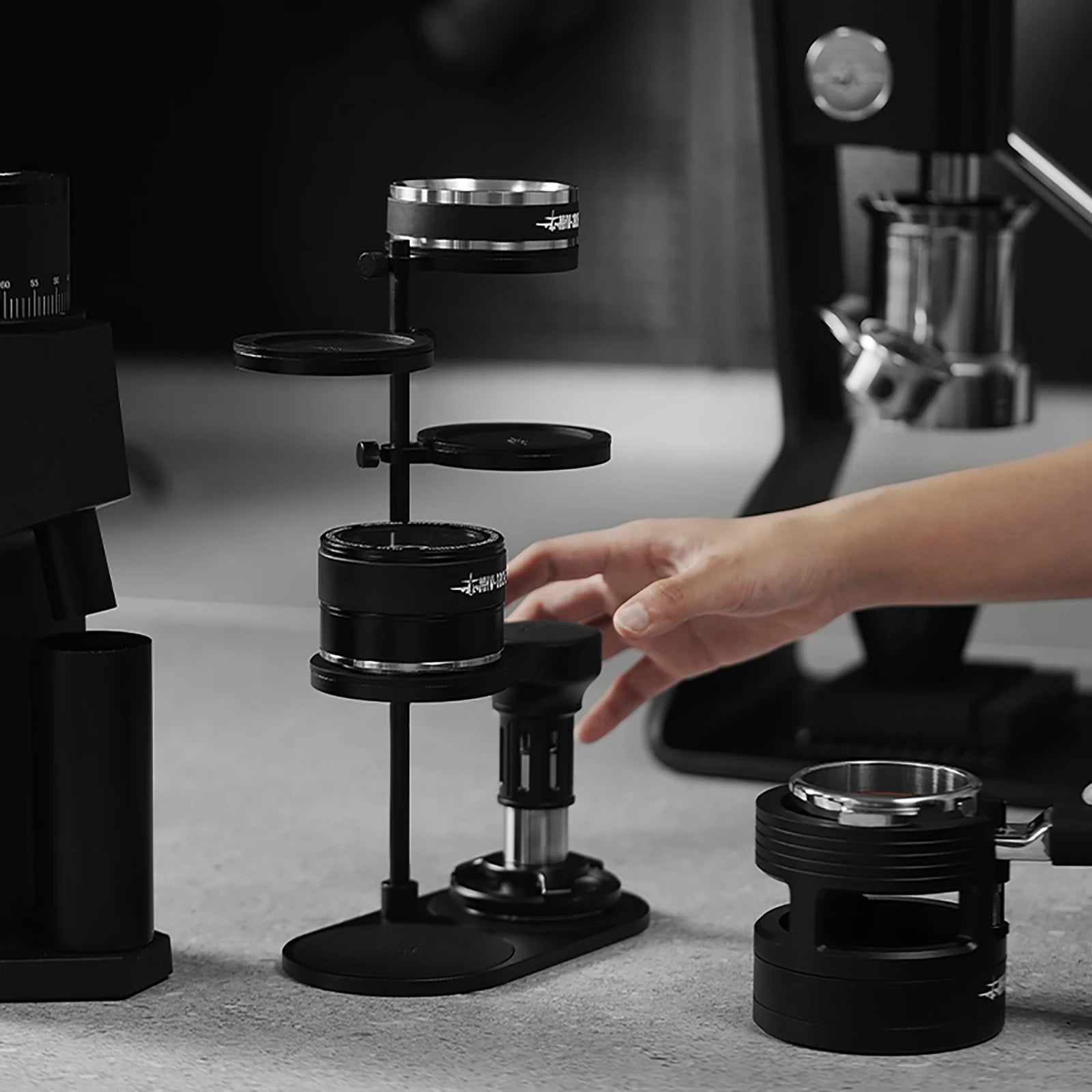 MHW-3BOMBER Flexible Magnetic Storage Rack