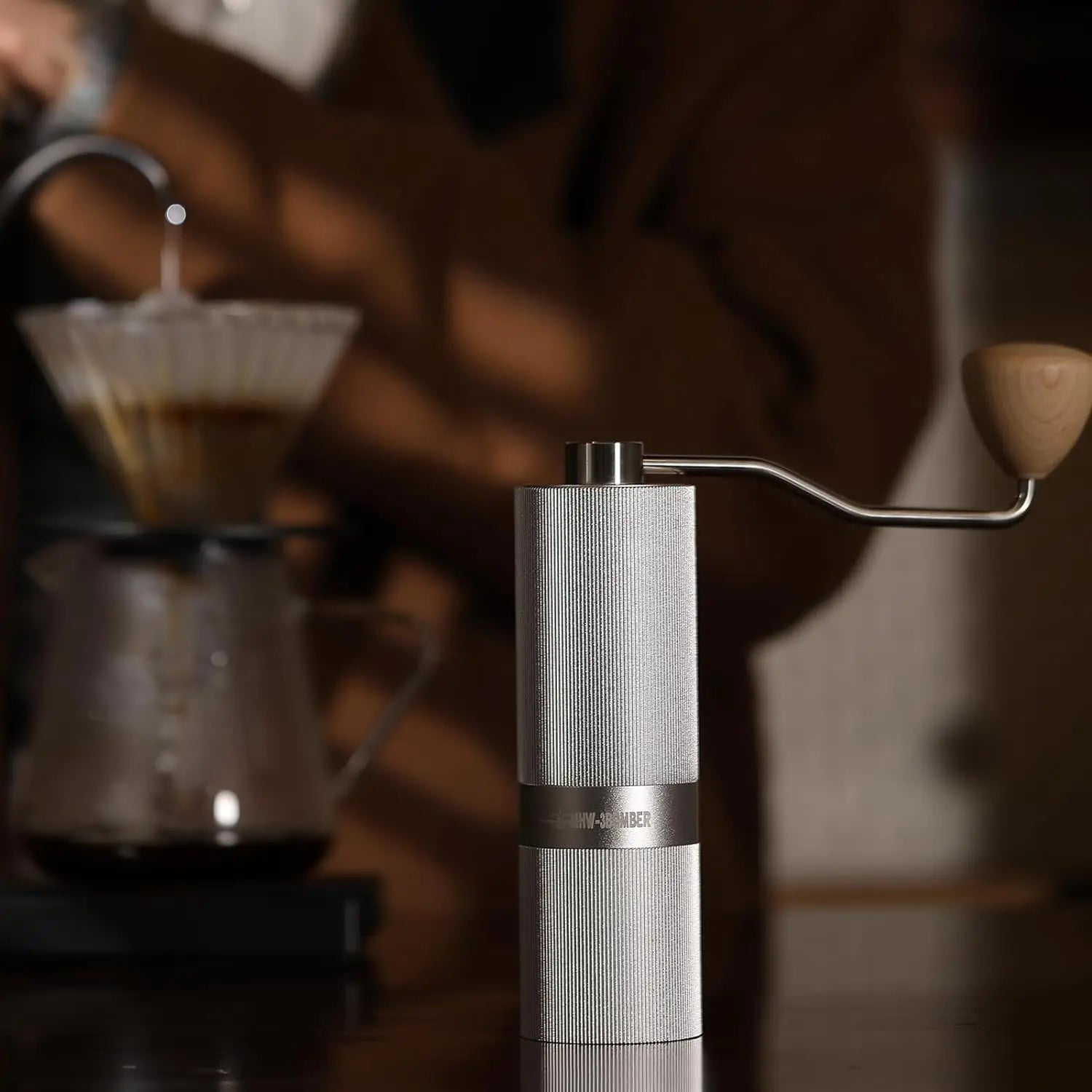MHW-3BOMBER Manual Grinder, 6-angle adjustable, titanium-coated burrs
